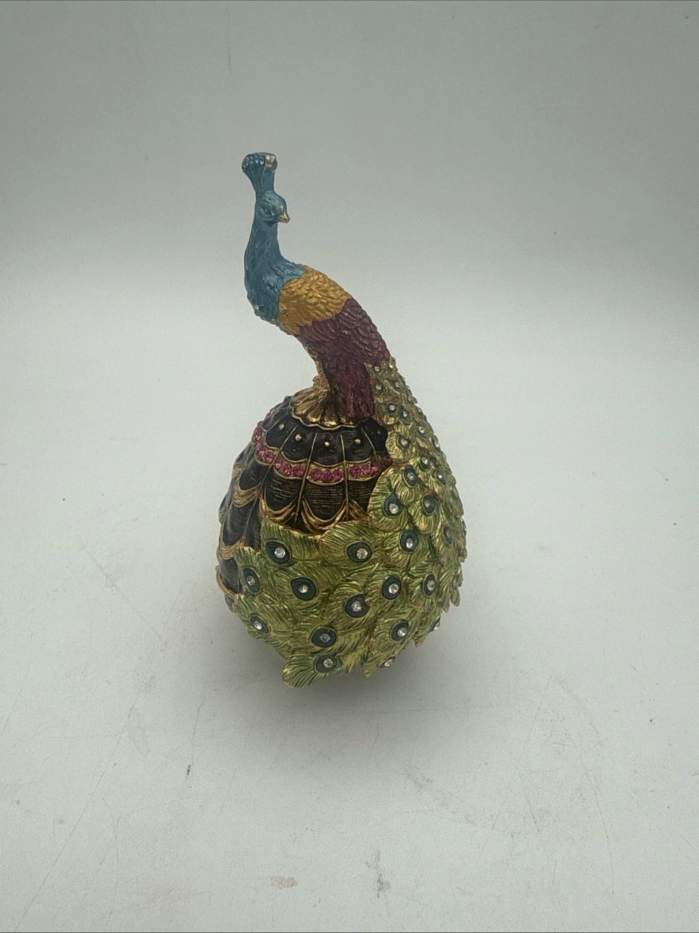 VTG Bejeweled Peacock Bird Egg Trinket Box Magnetic Lid Enamel Inside 4”